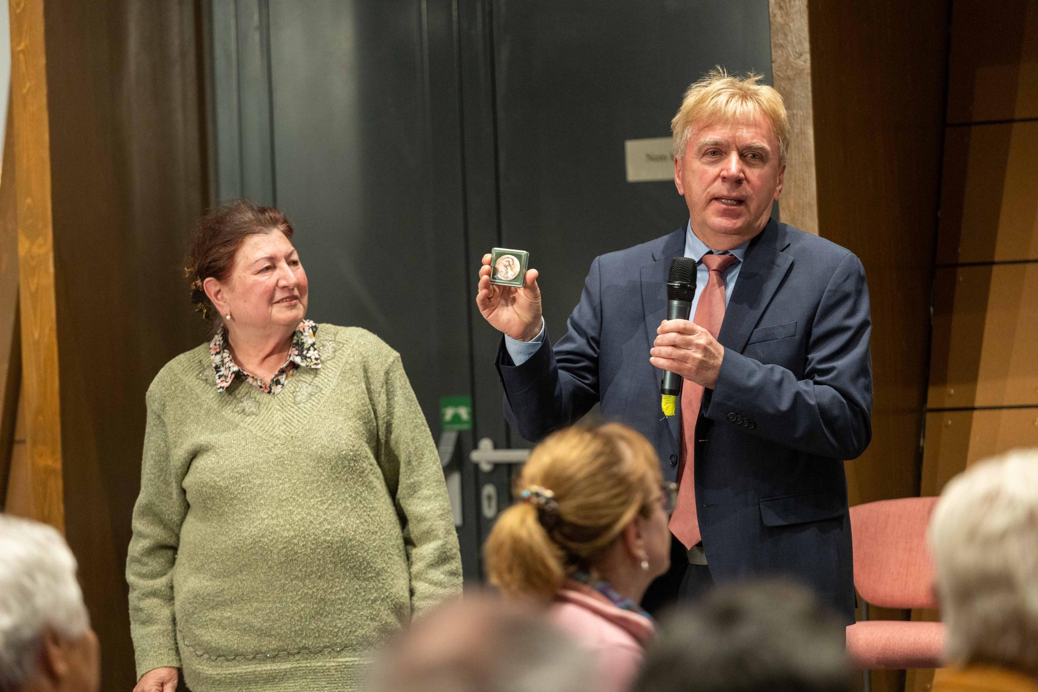 Szepesi Tibor A Béresalapítványról Html M5a4be024.jpg